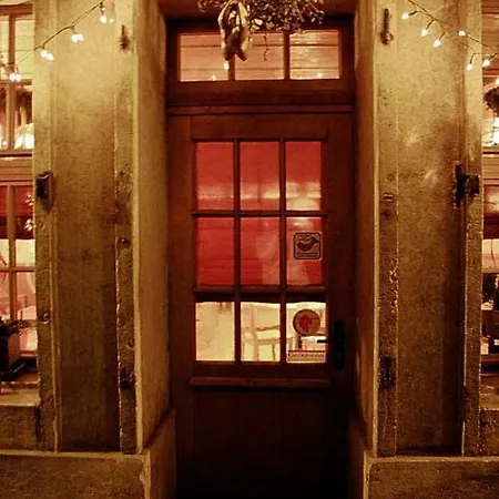 Zum Alten Schweizer Värdshus *